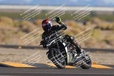 media/Nov-06-2023-Moto Forza (Mon) [[ce023d0744]]/3-Intermediate Group/Session 5 (Turn 4)/